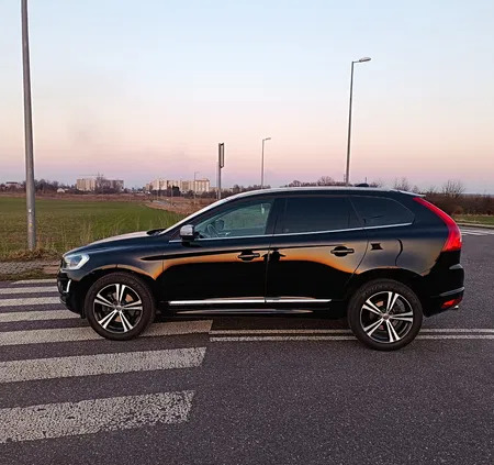 Volvo XC 60 cena 97500 przebieg: 76000, rok produkcji 2017 z Pilawa małe 436